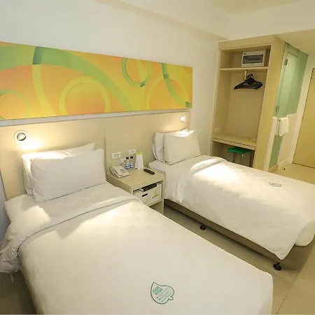 Go Hotels Ermita, Manila Exterior photo